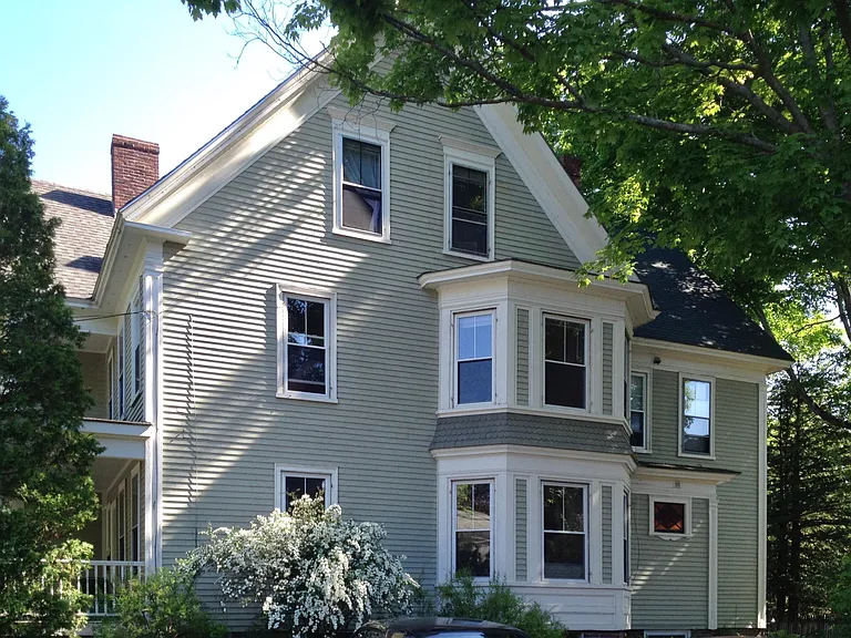 36 Lexington St — Photo 1
