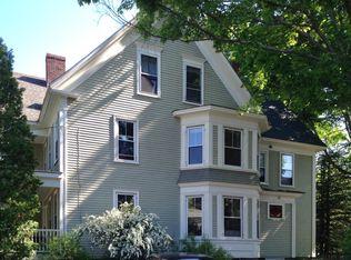 35 Lexington St, Dover, NH 03820