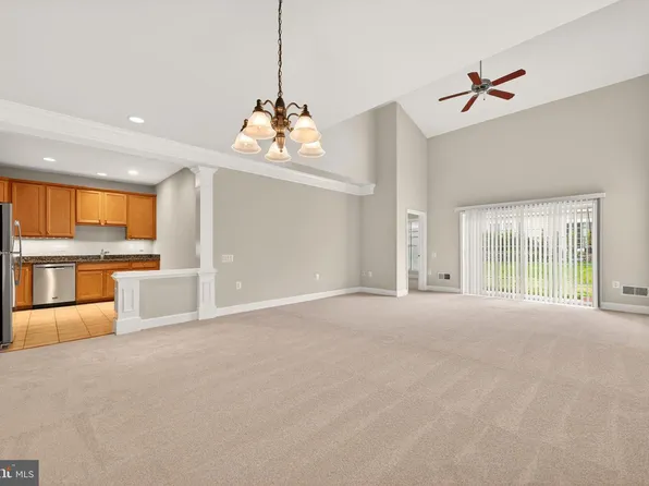44397 Maltese Falcon Sq, Ashburn, VA 20147
