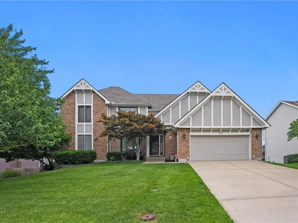300 SW Green Teal St, Lees Summit, MO 64082