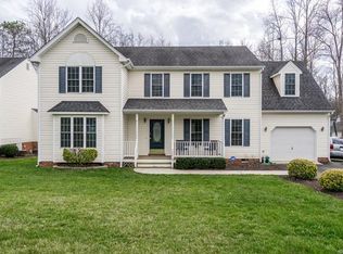 12419 Cameron Bridge Pl, Midlothian, VA 23112