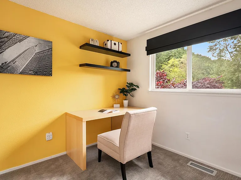 5265 Highland Dr — Photo 13