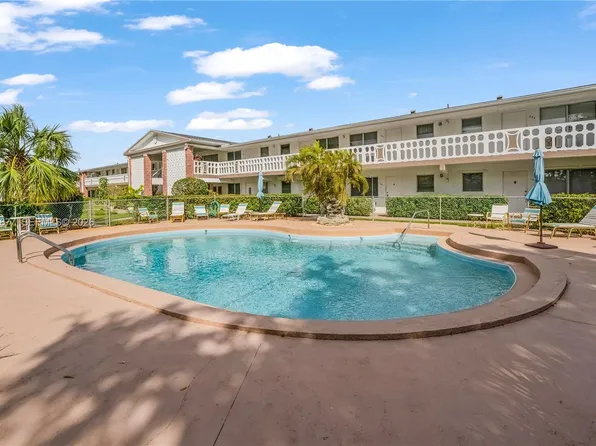 3701 Tyler St APT 211, Hollywood, FL 33021