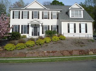 38 Chelsea Ct, Middletown, CT 06457