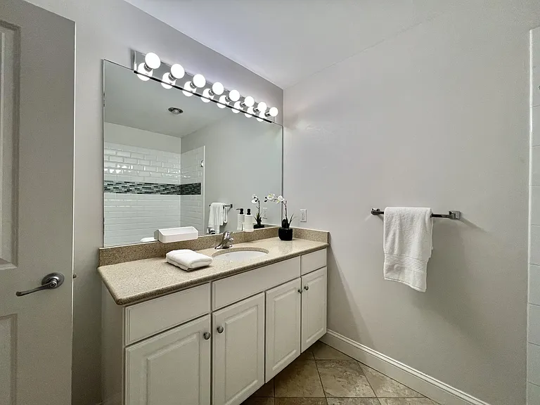 318 Rindge Ave #103 — Photo 12