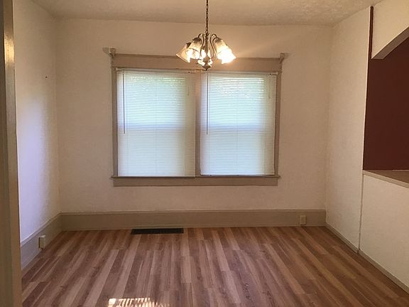 5th image of 1829 Goodyear Blvd