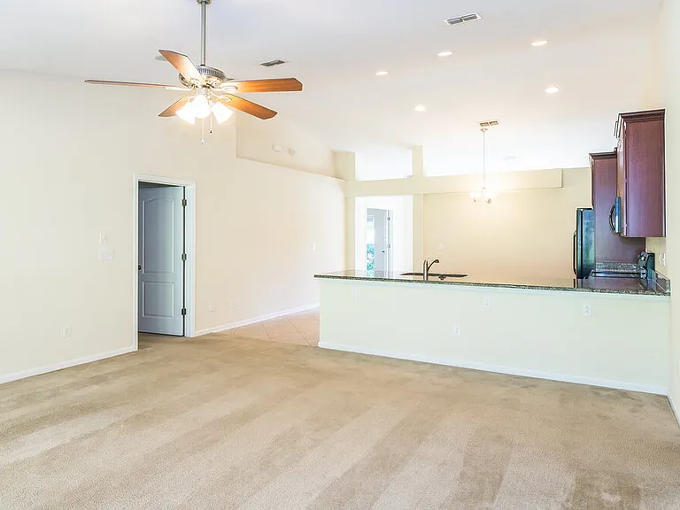 4143 Sherman Hills Pkwy W — Photo 6