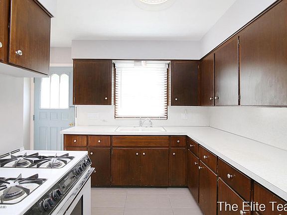 3rd image of 3145 10th St NW