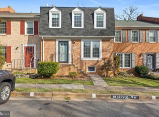 5255 Leestone Ct, Springfield, VA 22151