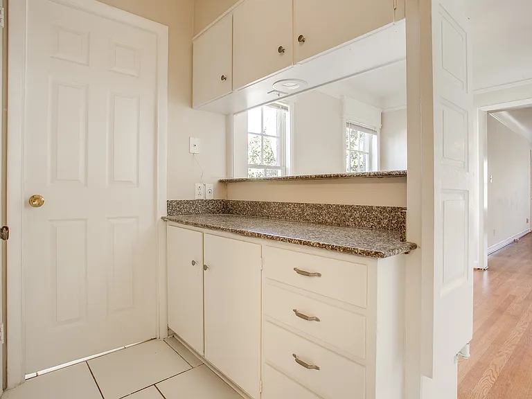 4301 Emerson Ave — Photo 11