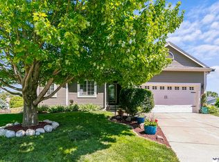 4764 N 149th Cir, Omaha, NE 68116