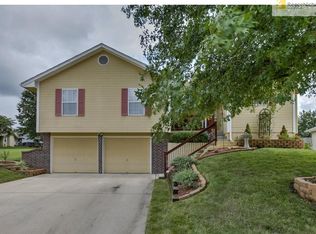 4604 SW 12th St, Blue Springs, MO 64015