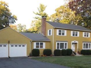 29 Rogers Hill Rd, Waterford, CT 06385