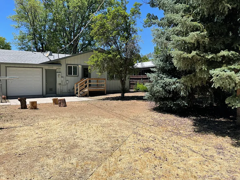 803 N Walnut St — Photo 28