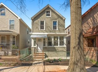 272 Burgess Pl, Clifton, NJ