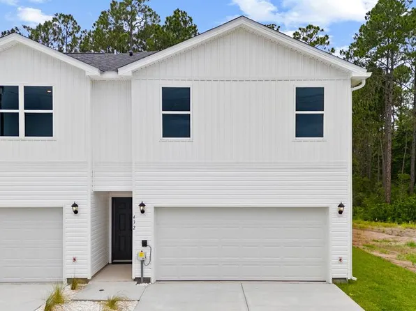 432 Chateau Ln, Port Saint Joe, FL 32456