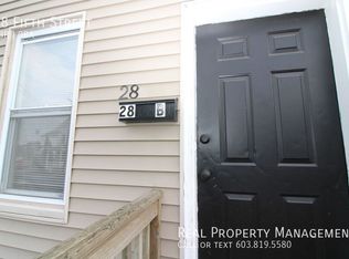 28 5th St, Dover, NH 03820