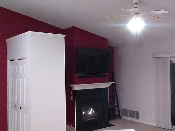 3rd image of 8548 Jasonville Ct SE