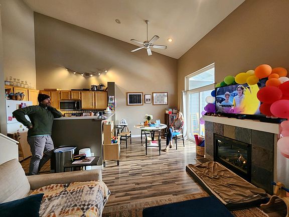 3rd image of 475 Mountain Vista Cir #616