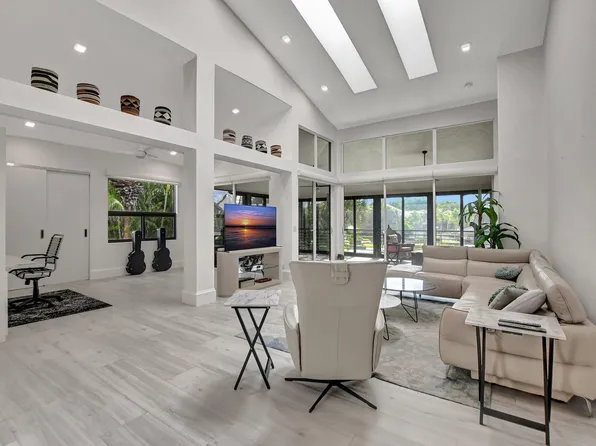 21216 Clubside Drive #B, Boca Raton, FL 33434