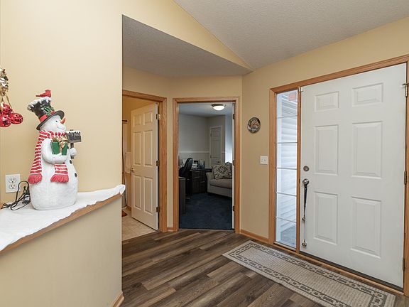 3rd image of 546 Marmik Cir
