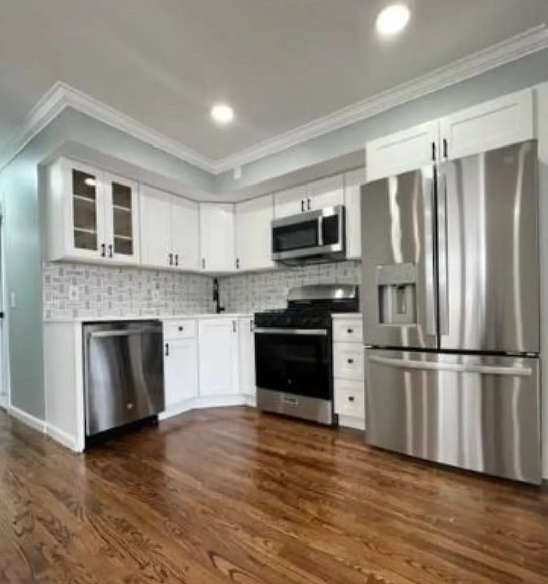 507 Grand Ave — Photo 4