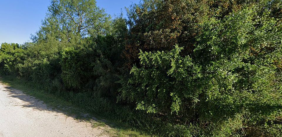 2nd image of 14410 Levens Way