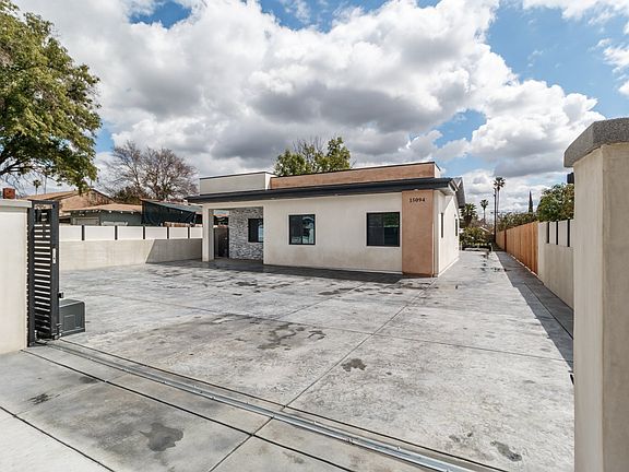 2nd image of 15094 Nurmi St