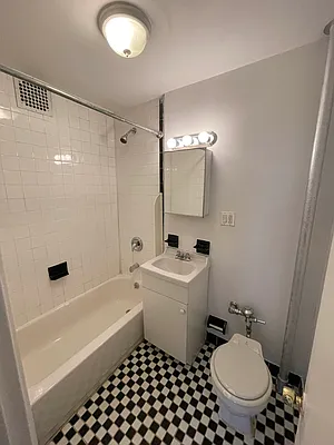 Rented by Best Apartments North Inc | media 4