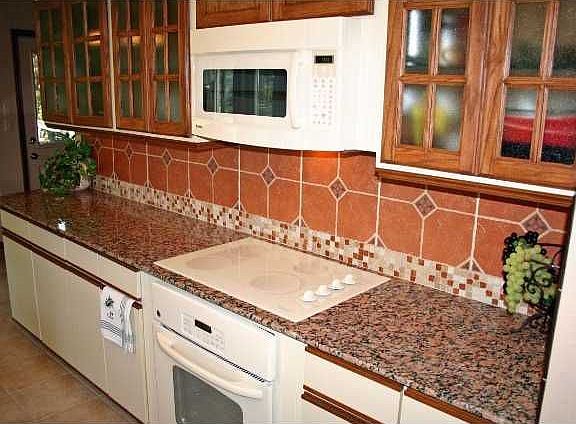 5th image of 1 Brookside Dr