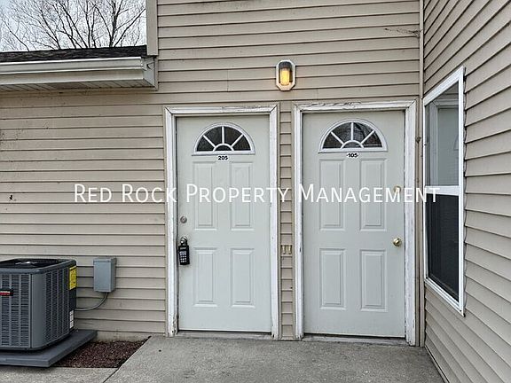 2nd image of 1931 Dupont Dr Unit 205