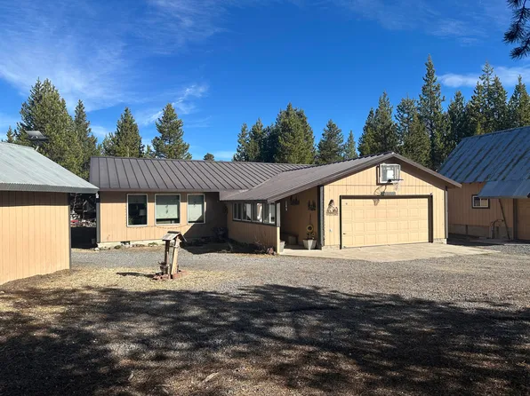 123977 Surveyor Rd, Crescent Lake, OR 97733
