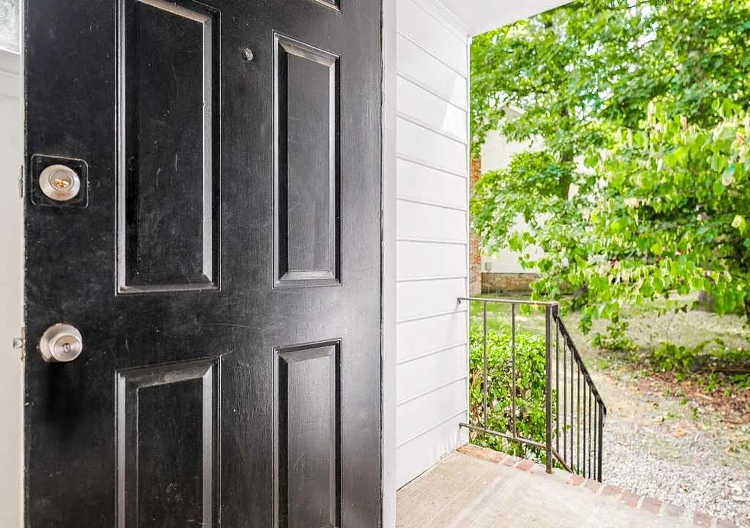 Great West End Two Bedroom Flat for rent — Photo 3