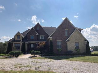 191 Deer Creek Ct, Pittsburg, KS 66762