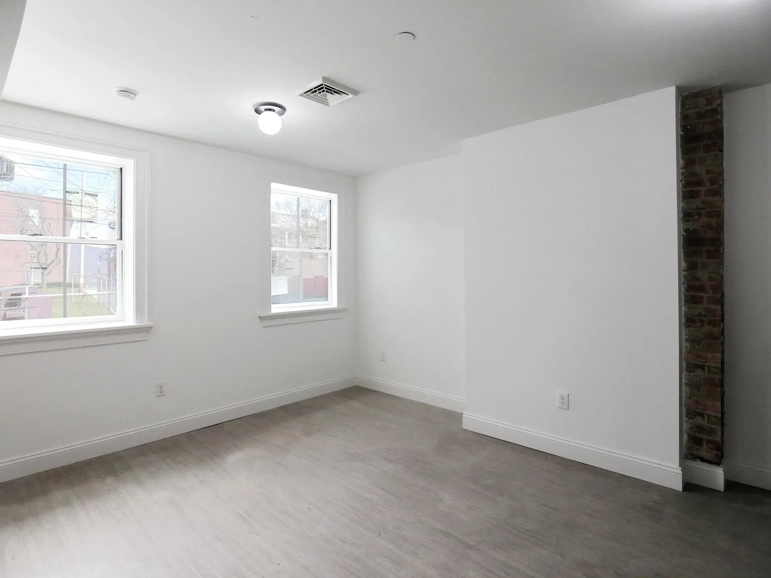1 bed, 500 sqft, $1,650 — Photo 2
