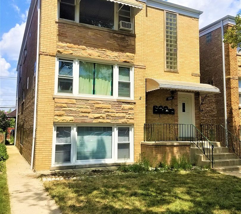 1st image of 5748 W Montrose Ave