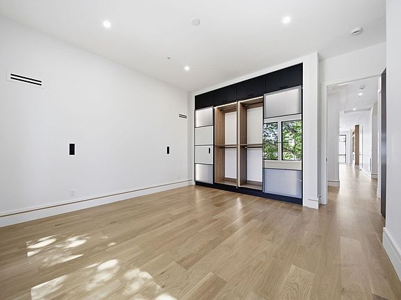 3rd image of 250 Sherman Ave #1