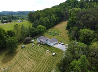 235 Raccoon Valley Rd, Maynardville, TN 37807