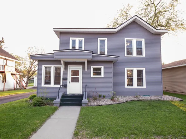 614 Main St S, Sauk Centre, MN 56378