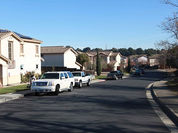 3rd image of 3143 Grey Hawk Ct