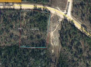 Canyonlands St, Alford, FL 32420