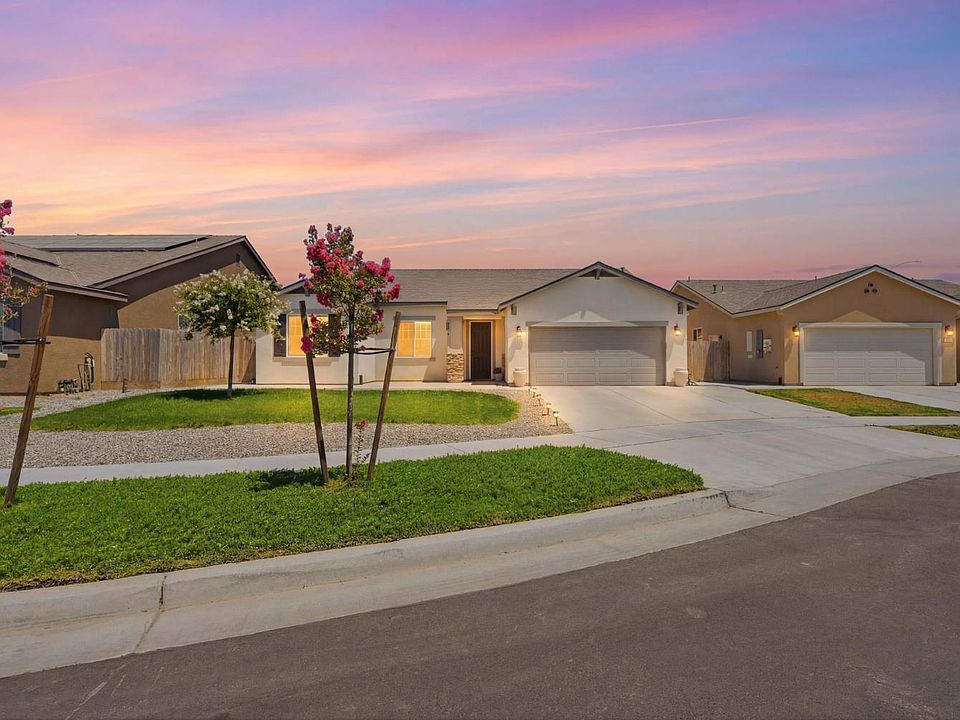 1st image of 1326 W Sawtooth Pl