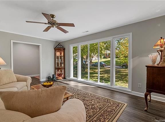 5th image of 8139 Cliffside Dr