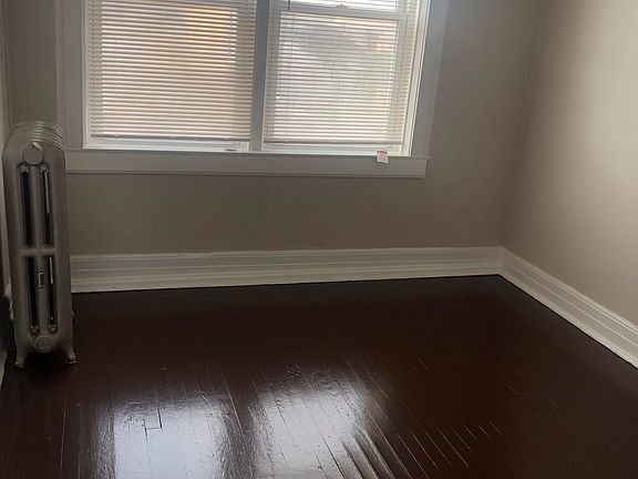 5th image of 2123 S Laramie Ave #3