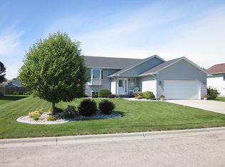 1401 Saint Marys Dr, Crookston, MN 56716