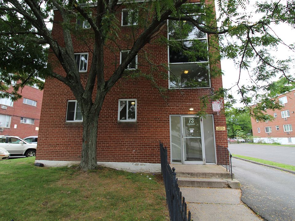 2nd image of 73 Sumner St #C3