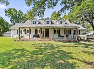 5908 Wooded Acres Rd, Vancleave, MS 39565