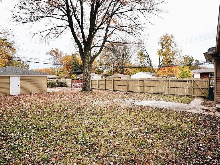 22000 Gardner St — Photo 18