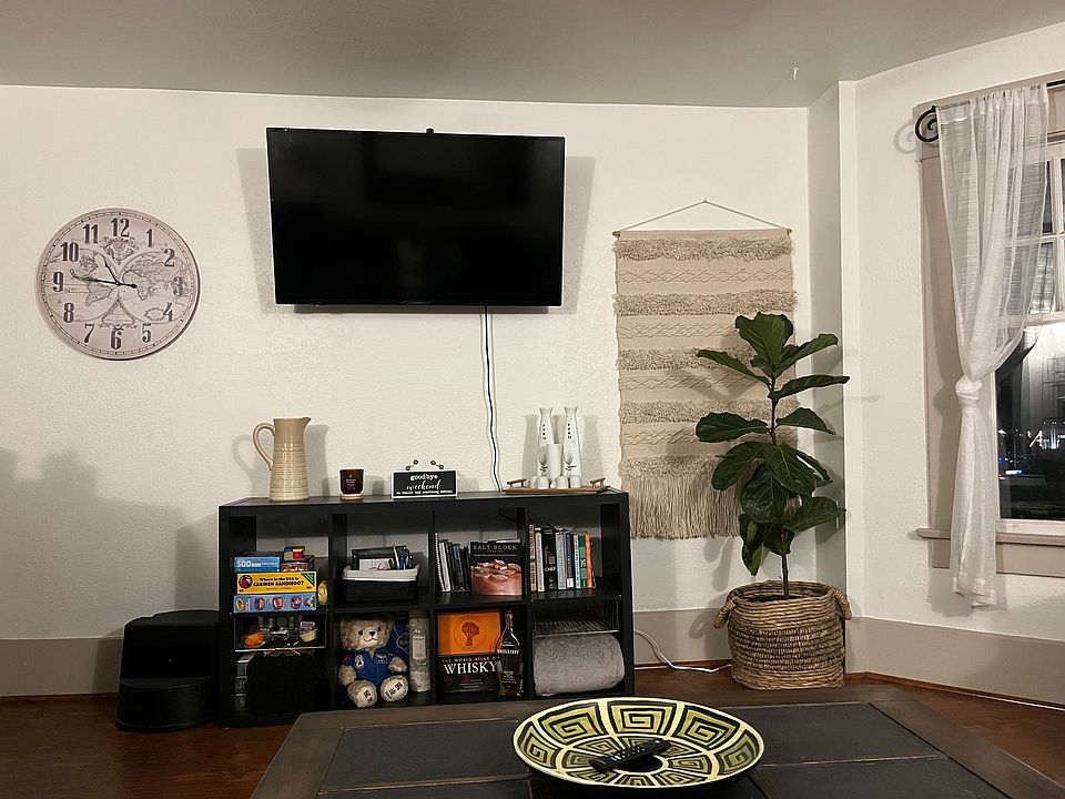 New 45" smart tv in livingroom