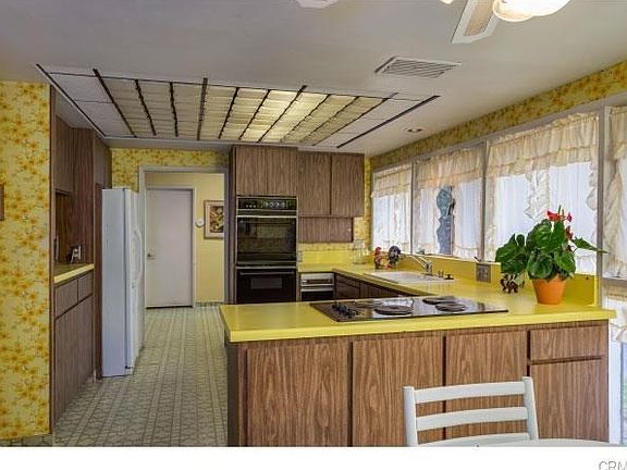 4th image of 1354 Michillinda Ave